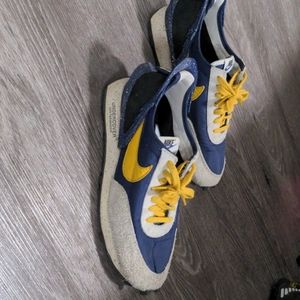 Nike undercover daybreak blue and yellow